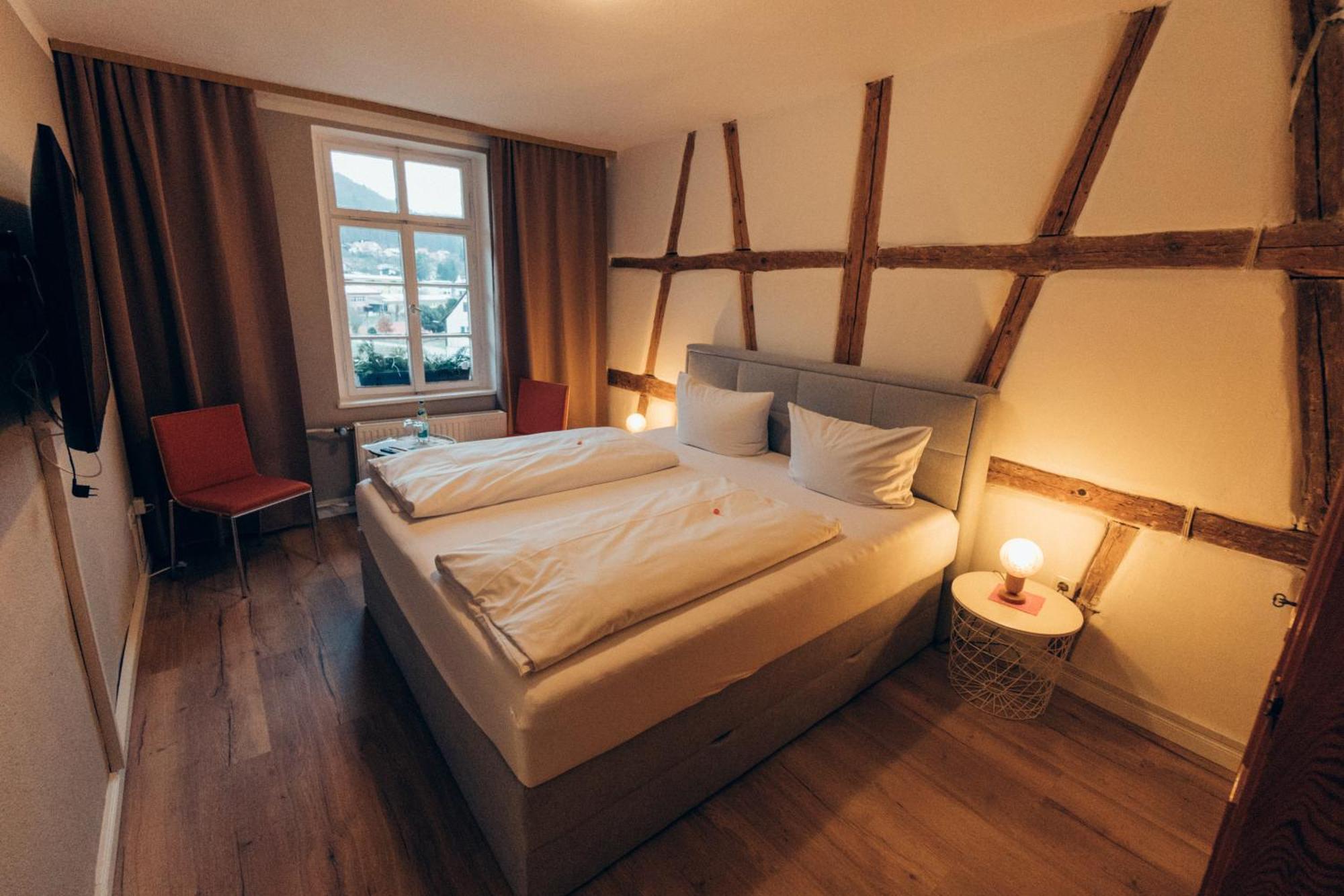 Gasthof Hotel Zur Post Egloffstein Exterior foto